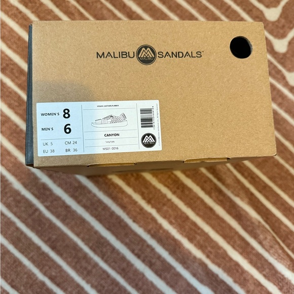 Malibu canyon sandals, Tan leather, new in box, super comfortable sole - Picture 5 of 8